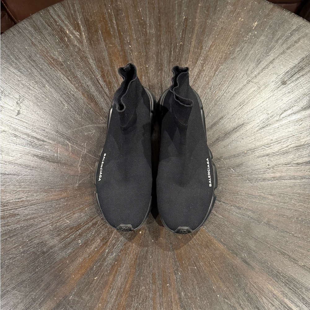 Men’s Speed Recycled Knit Sneaker In black